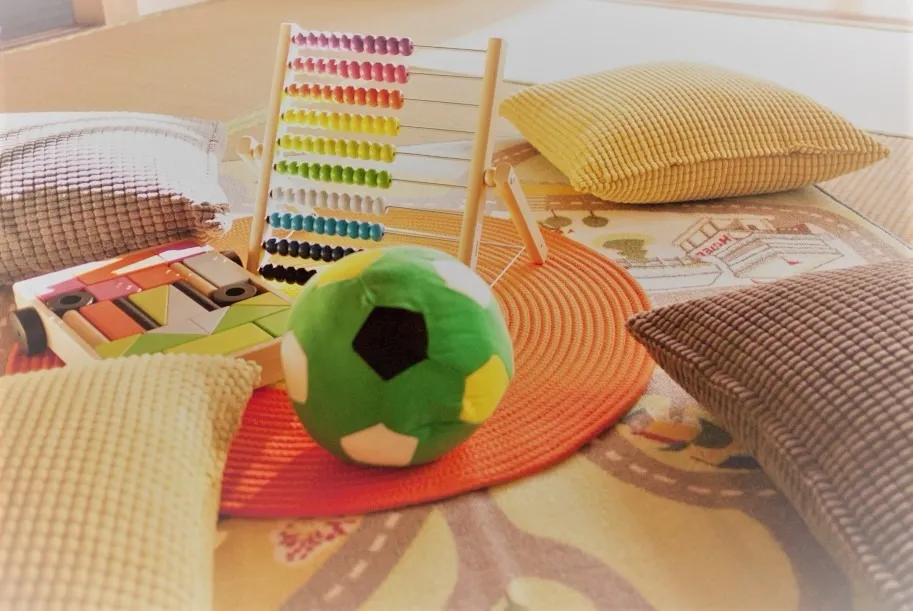 畳の上で伸び伸びと身体を動かせますよ^^